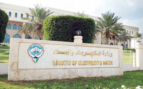 “نقابة العاملين” بـ #الكهرباء: الإبقاء على المواعيد السابقة لحين الربط مع ديوان الخدمة #اعتصام_الكهرباء_والماء