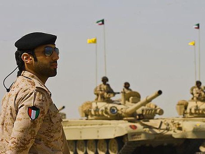 مرسوم أميري بترقية 127 ضابطًا في الجيش