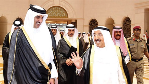 أمير قطر يصل الكويت صباح الاثنين