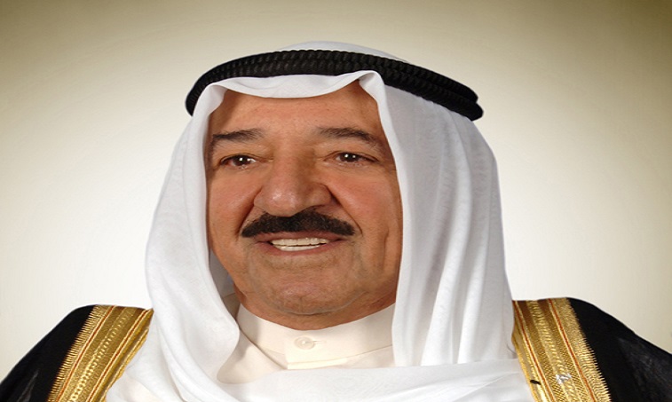 سمو الأمير يحضر حفل تخريج الطلبة الضباط من كلية الشرطة