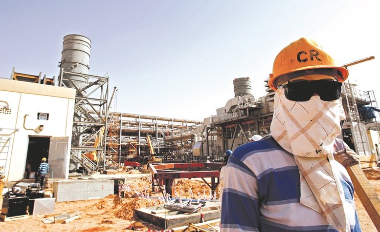 «مؤسسة البترول» تكشف أوراقها ..لدينا 1375 مهندساً وافداً