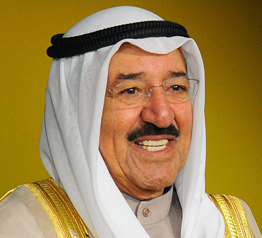 سمو الأمير يهنئ سعد الحريري بنجاح العملية التي أجريت له