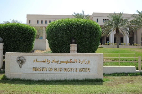 15 مليونا و900 ألف دينار لغسيل وصيانة الخطوط الهوائية