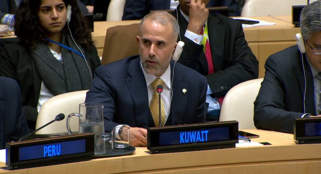 الكويت تدعو الى ضرورة إيجاد حل سلمي للازمة في شرق أوكرانيا