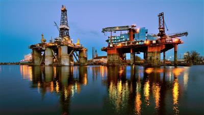 مستشار وزير الطاقة السعودي: سوق النفط ستتوازن على نحو جيد هذا العام