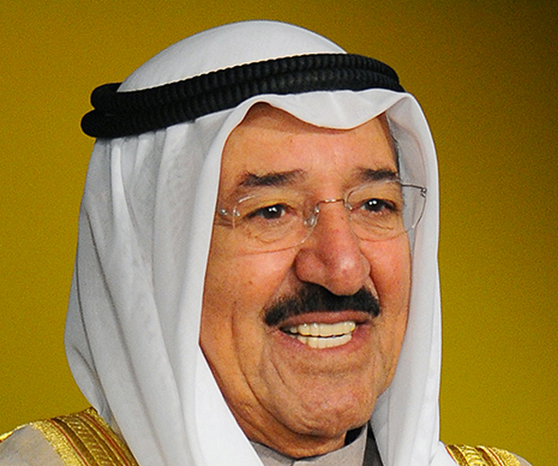 سمو أمير البلاد يتلقى رسالة تهنئة من سمو الشيخ ناصر المحمد