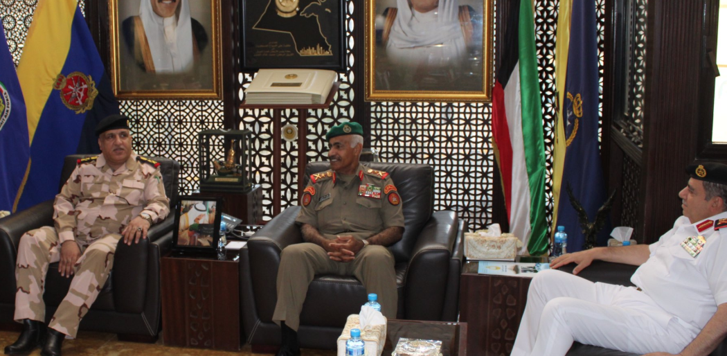 رئيس الأركان يستقبل آمر القوة البحرية العراقية