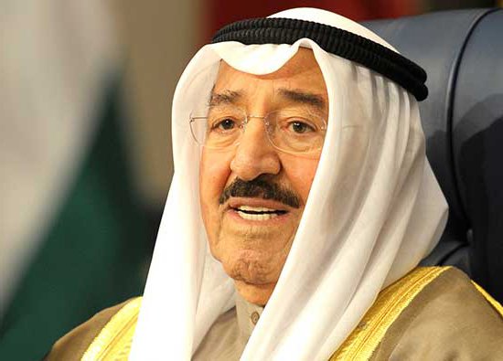 سمو الأمير يعزي المستشارة الألمانية بوفاة والدتها