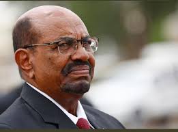 فيديو | ازالة صورة الرئيس #البشير من سفارة #السودان بالكويت #الخرطوم