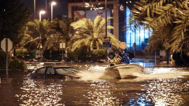 6 أشهر مضت.. وما زال مواطنون لم يحصلوا على تعويضات الأمطار