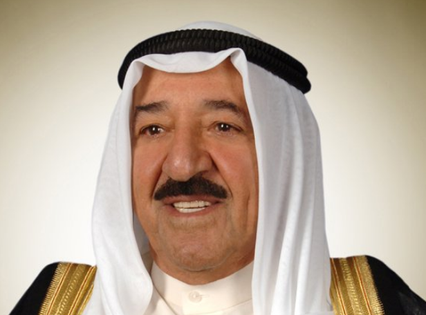سمو الأمير يجري اتصالا هاتفيا بخادم الحرمين