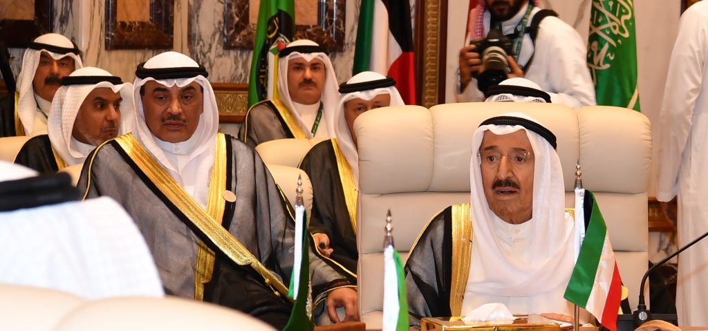 سمو الأمير يناشد دول الخليج ضرورة وضع حد للخلاف الذي صدع وحدة موقفها #القمه_الخليجيه_العربيه #قمم_مكه