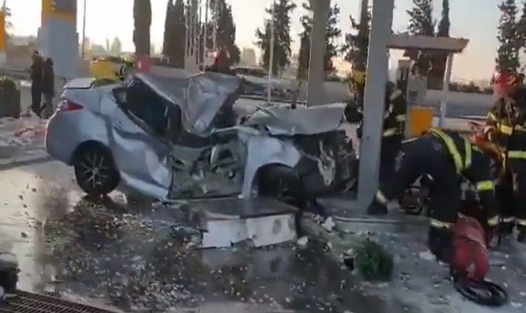 إصابة 4 إسرائيليين بصواريخ فلسطينية