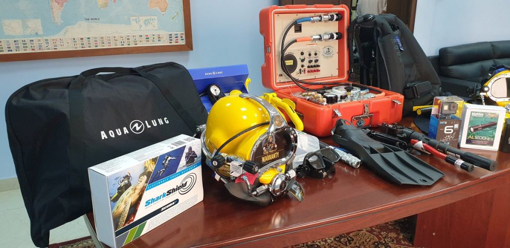 “الموانئ”: استلام دفـعة جديدة من مـُعدات الغوص