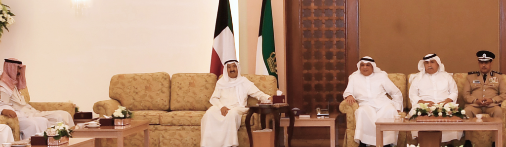 صورة | سمو الأمير يقيم مأدبة إفطار لقيادات الداخلية بحضور الوزير والفريق متقاعد سليمان الفهد