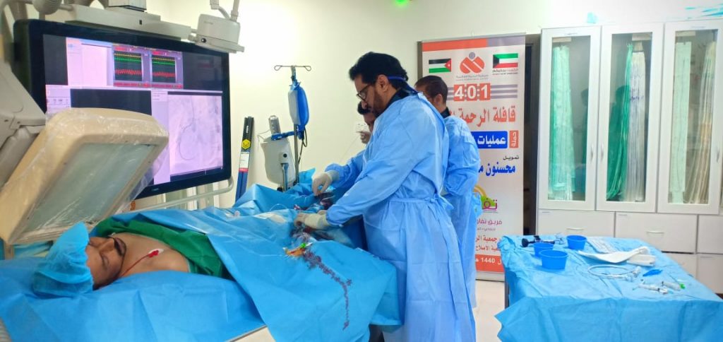 استشاري كويتي : اجراء 16 عملية قسطرة للاجئين السوريين في الاردن