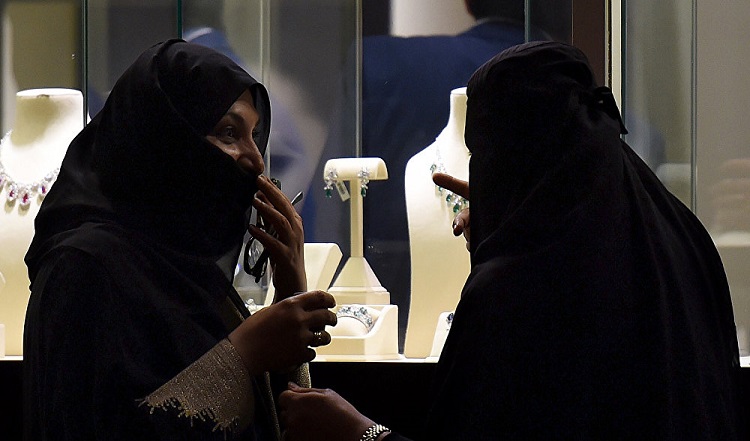 المعدن النفيس يقترب من أعلى مستوى في 15 أسبوعًا
