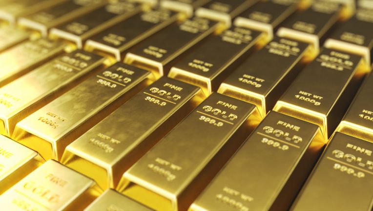الذهب يقلص مكاسبه في المعاملات الفورية