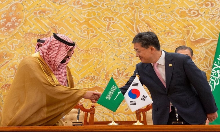 السعودية توقع 12 اتفاقية مع كوريا الجنوبية