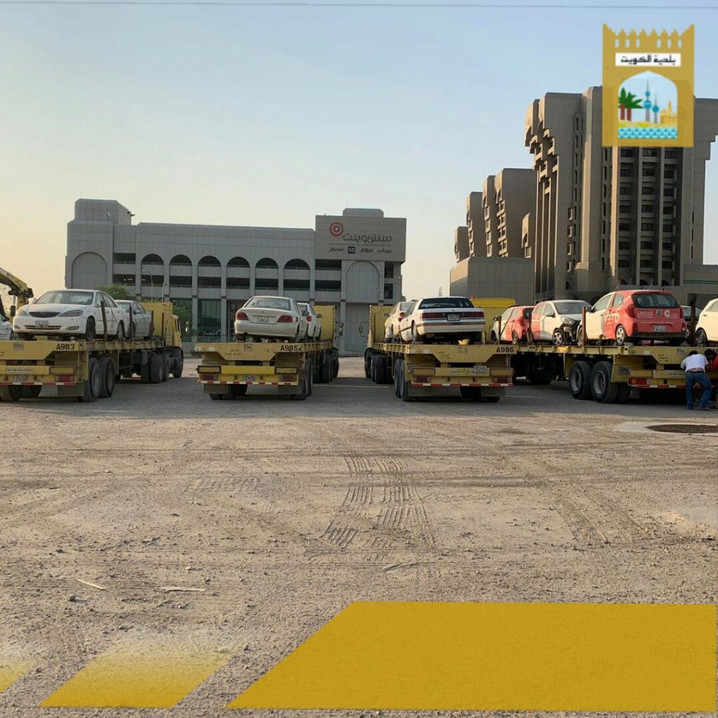 حجز 28 سيارة مهملة بالعاصمة