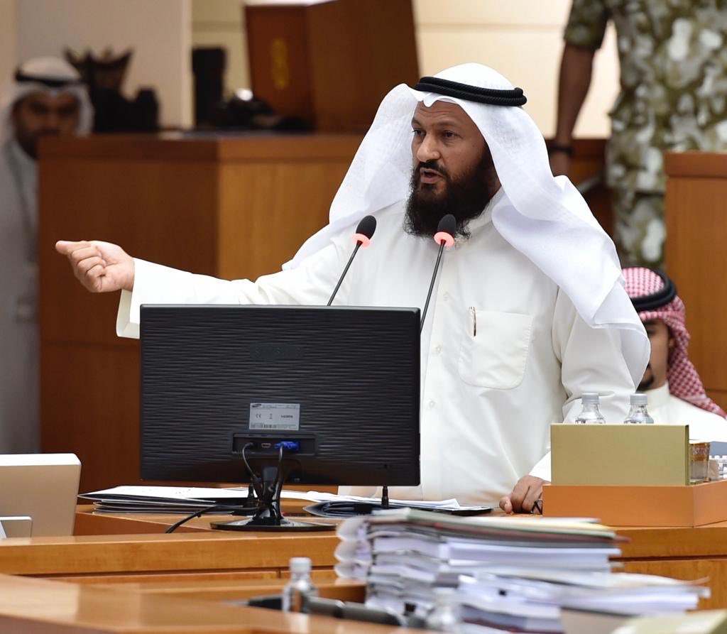 محمد هايف: مدير التأمينات وعد بتقديم قانون الغاء فوائد الاستبدال السبت الماضي #استجواب_وزير_المالية  #مجلس_الأمة