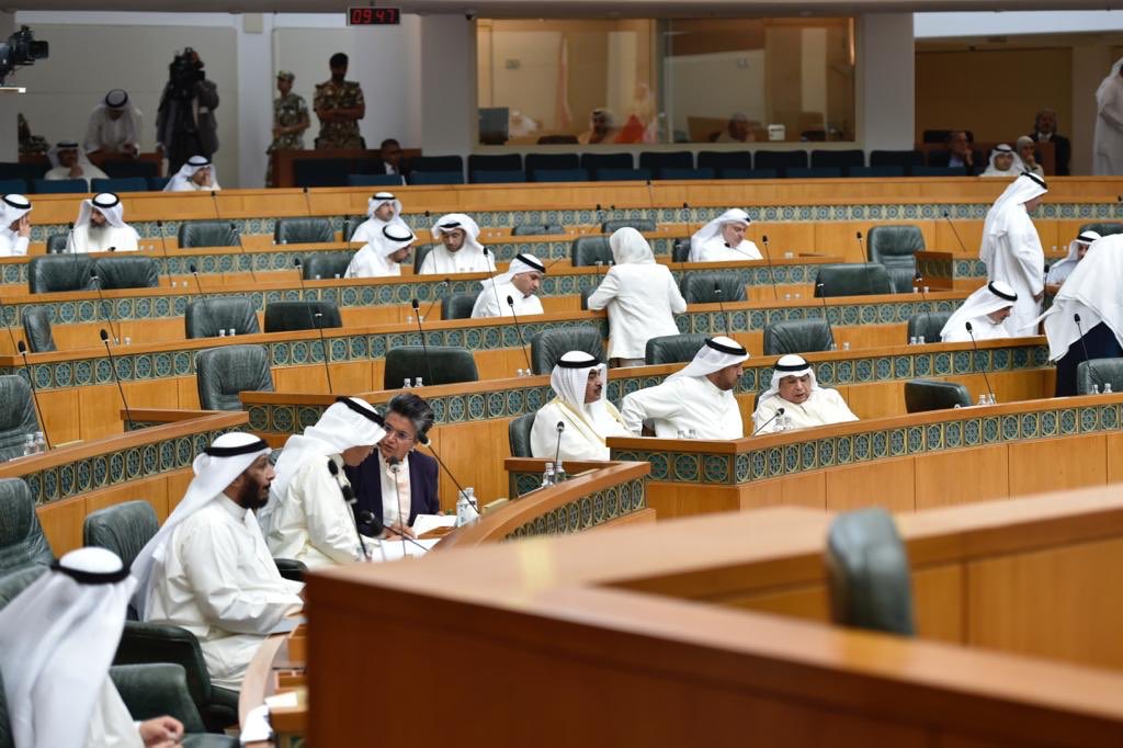 إدراج استجواب وزير المالية ببداية دور الانعقاد المقبل