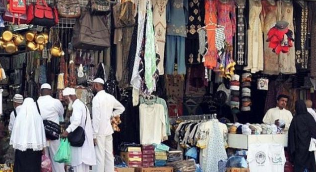 السعودية تسمح للأنشطة التجارية بالعمل 24 ساعة مما يعني ضمنيا وقت الصلاة