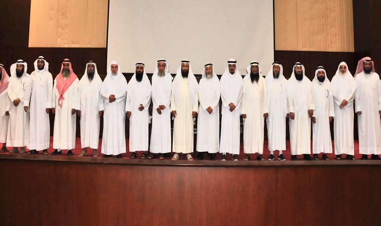الأوقاف لمرشدي الحملات: لا سياسة في الحج