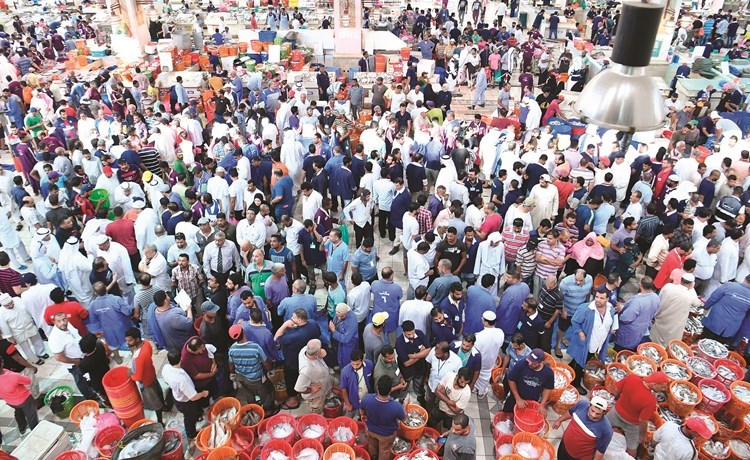 سحب 23 رخصة صيد بسبب الإضراب