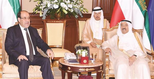سمو الأمير يتلقى اتصالا من رئيس وزراء العراق