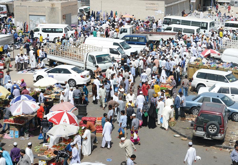 تجارة إقامات بـ “الأقساط”.. السنة بـ 500 دينار والسنتان بـ 800… والقسط 35!!