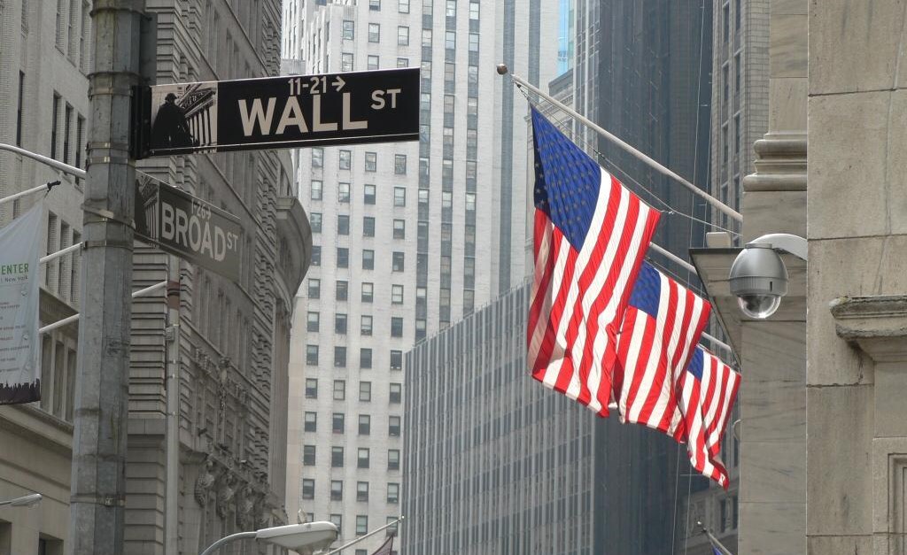 صناديق السندات تسجل رابع أكبر تدفقات أسبوعية وسط مخاوف الركود