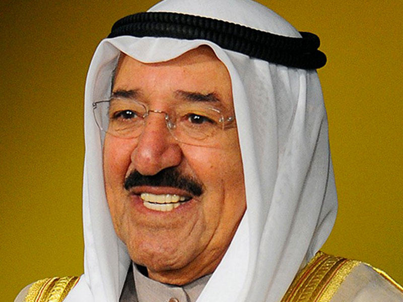 سمو الأمير يهنئ رئيس الإكوادور