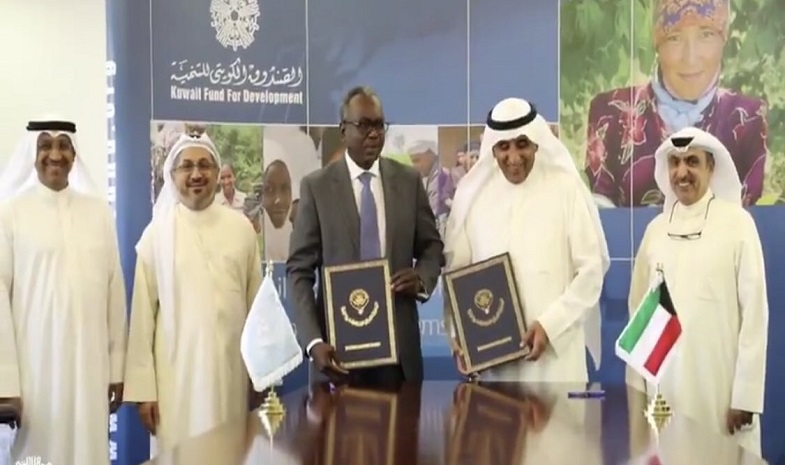 الكويت تتبرع بـ 3 ملايين دولار لقطاع غزة