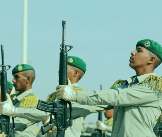 الحرس الوطني يفتح باب القبول للجامعيين ومؤهل الدبلوم والأطباء حملة الدكتوراة