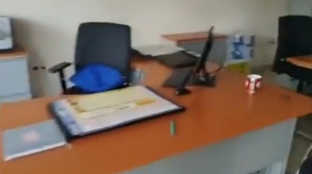 غيابات عديدة في المدارس والجهات الحكومية
