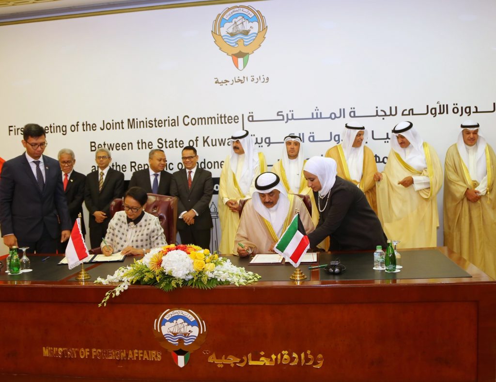 اللجنة العليا الكويتية الإندونيسية المشتركة توقع عدداً من الاتفاقيات الثنائية