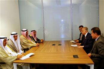 ممثل سمو الأمير ووزير الخارجية العراقي يبحثان العلاقات الثنائية في باكو