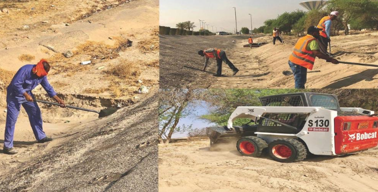 “الأشغال”: تنظيف القنوات المائية المفتوحة بالجهراء وعبارات طريق الملك فهد