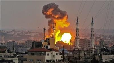 استشهاد فلسطيني متأثراً بإصابته في غارة على غزة