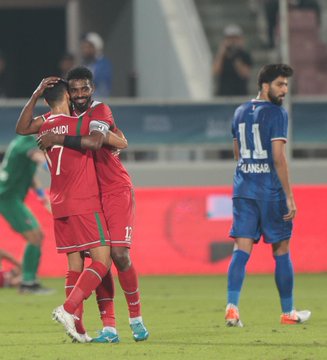 الأزرق يخسر أمام المنتخب العماني #الكويت_عمان #خليجي24