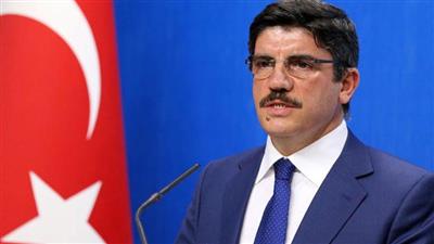 مستشار أردوغان: حفتر وجيشه لا يمثلون ليبيا