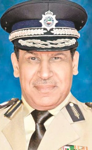 النهام يستقبل المواطنين الأحد والإثنين أسبوعياً والموعد عن طريق موقع الوزارة