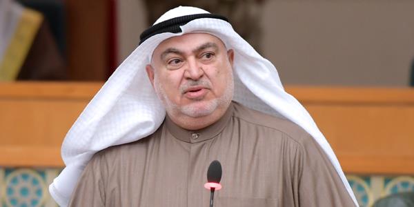 خليل الصالح: الاستغناء عن 25 ألف وافد «حكومي»
