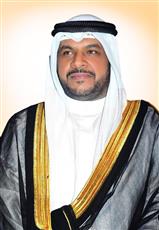 وزير الدفاع يعزي نظيره العماني بوفاة السلطان قابوس