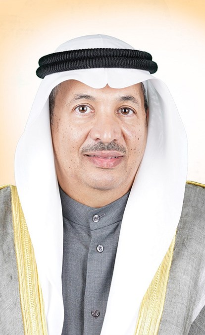 وزير البلدية يعترض على قرار منع الشيشة في المقاهي