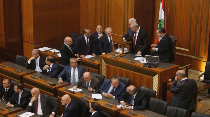 لبنان يرجئ مناقشة ميزانية 2020 للأسبوع المقبل