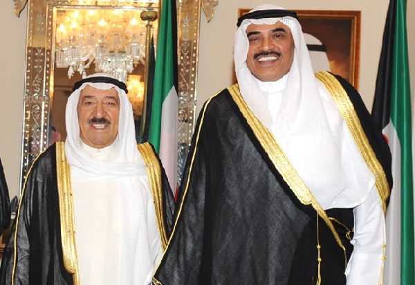 الخالد مهنئا سمو الأمير: نعاهدكم على استكمال مسيرة التنمية والبناء #علم_الكويت_فوق_كل_بيت