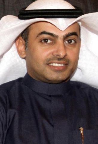 عبدالله الدماك: نطالب بضرورة العودة إلى نظام الرش بالطائرات باعتباره الحل الأنجع لمواجهة الجراد
