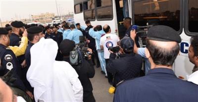«الداخلية»: إطلاق سراح المشمولين بالعفو الأميري بمناسبة الأعياد الوطنية